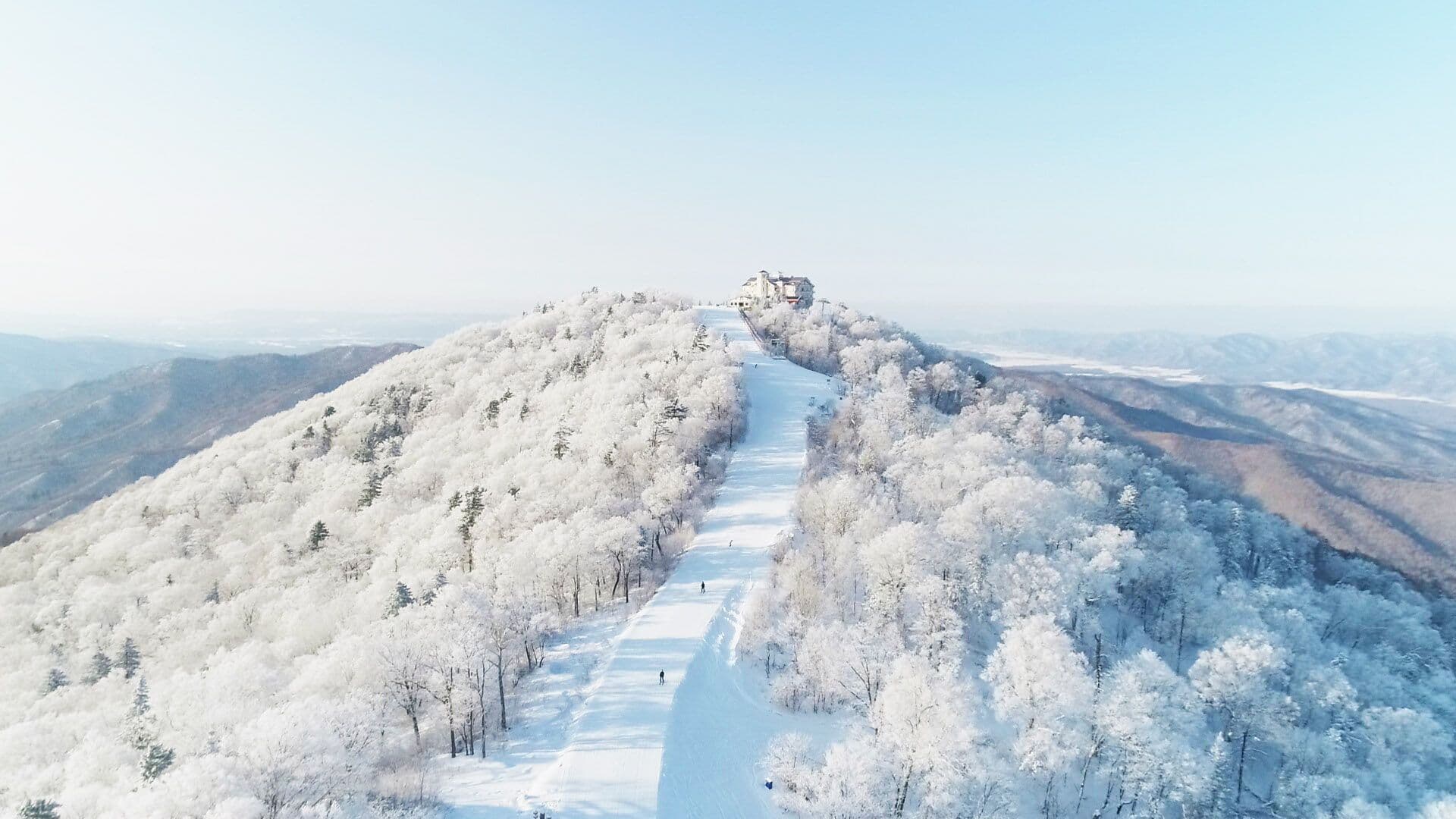 Long vertical skiing: