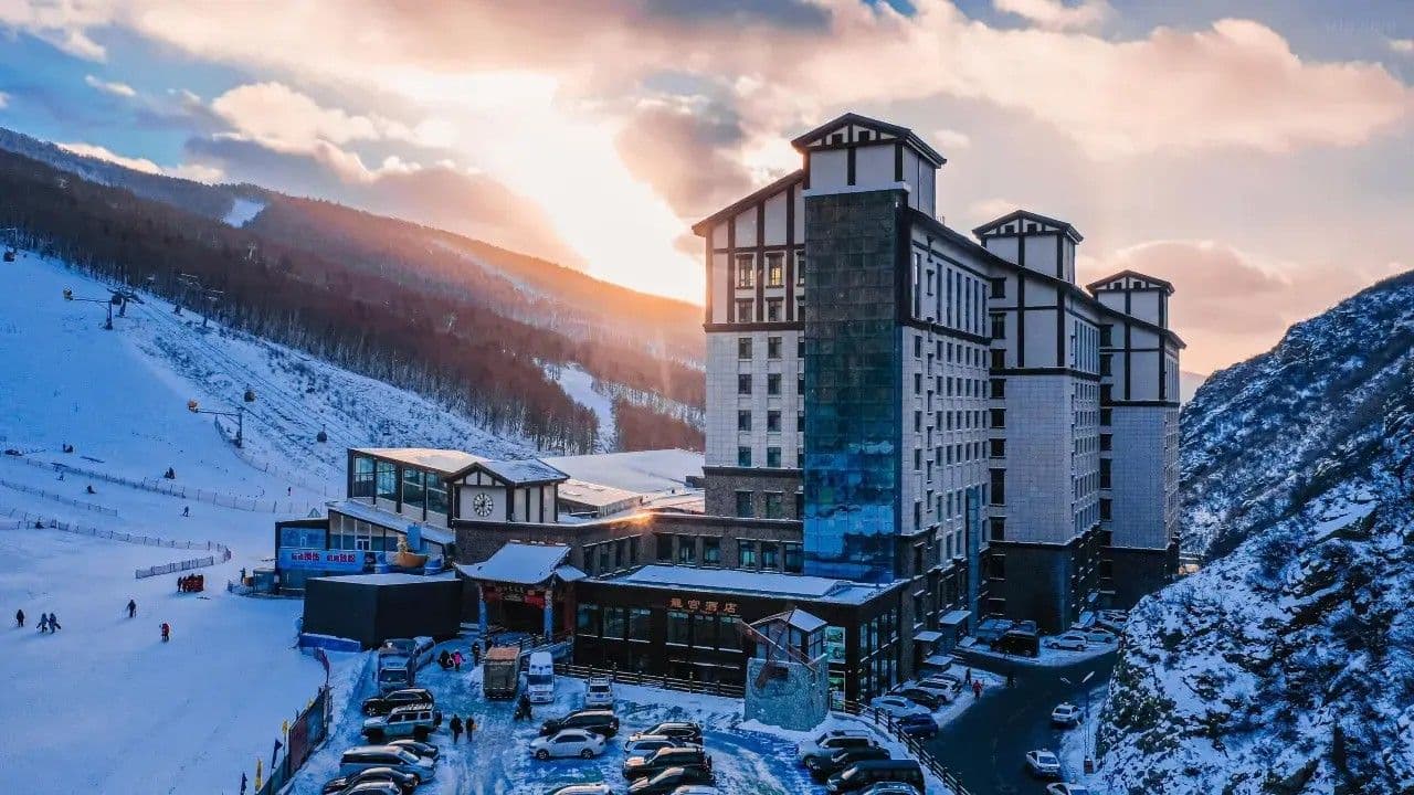 Dragon Palace Hotel