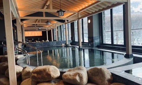 Hot springs and wellness experiences